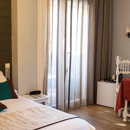 La Casa Pairal Szálloda 4*