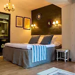 Hotel La Casa Pairal
