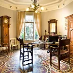 Hotel La Casa Pairal 4*