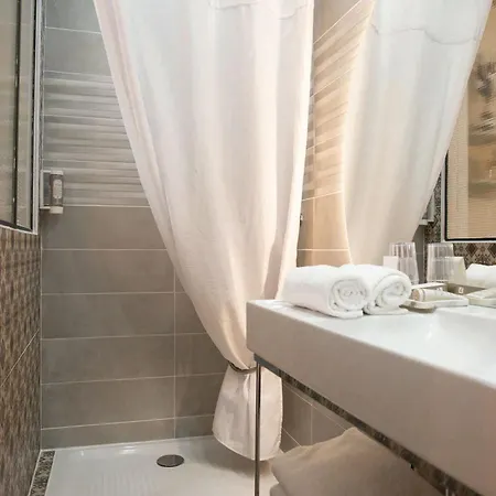 Hotel La Casa Pairal 4*