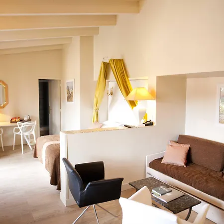 La Casa Pairal Отель 4*