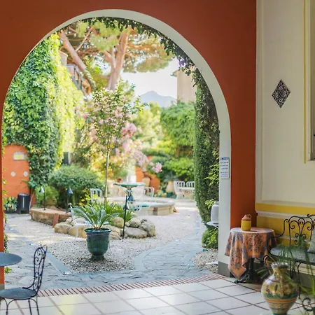 La Casa Pairal Hotel 4*