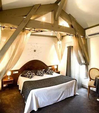 Hotel La Casa Pairal 4*